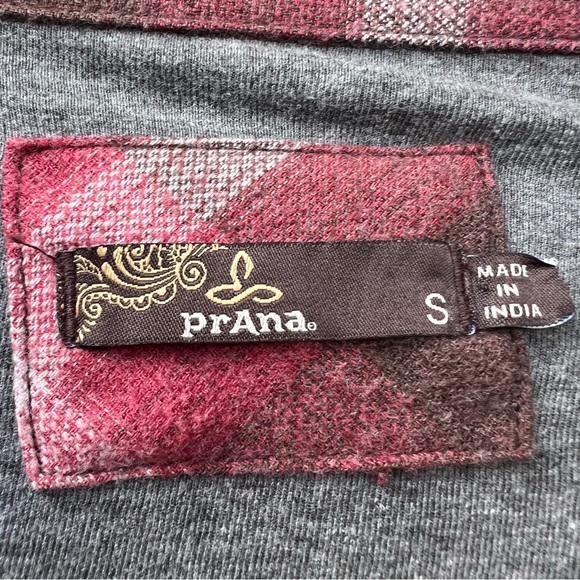 Prana Plaid flannel shirt, size Small - Picture 10 of 10